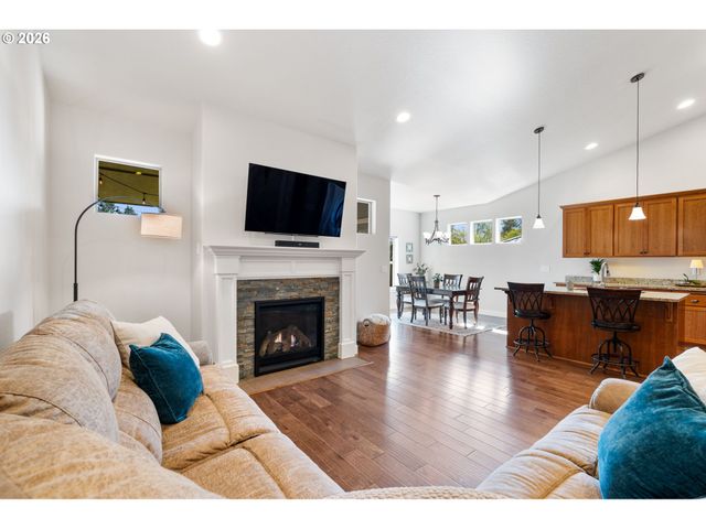 346 RIVER LOOP 1, Eugene, OR 97404