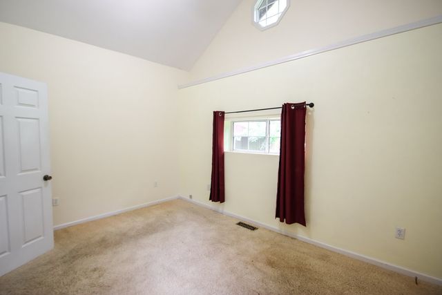 210 Kingwood Dr, Sparta, TN 38583