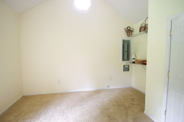 210 Kingwood Dr, Sparta, TN 38583