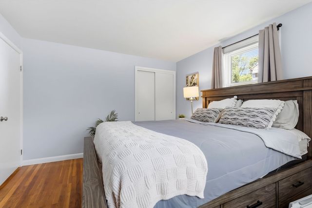 542 Trapelo Rd, Waltham, MA 02452