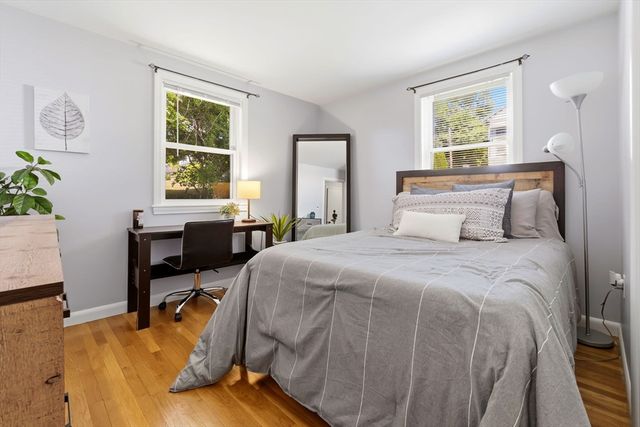 542 Trapelo Rd, Waltham, MA 02452