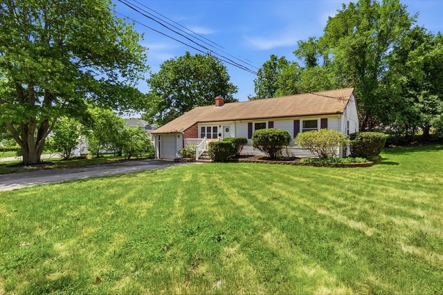 542 Trapelo Rd, Waltham, MA 02452