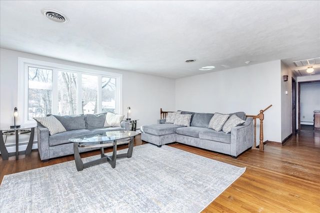 11 Pulver Drive, Peabody, MA 01960