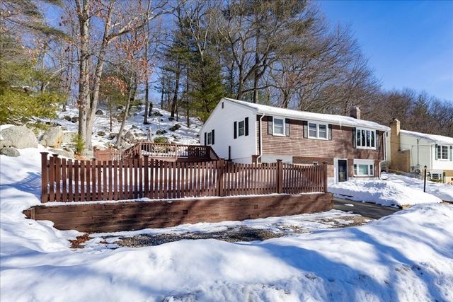11 Pulver Drive, Peabody, MA 01960