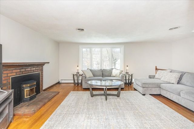 11 Pulver Drive, Peabody, MA 01960