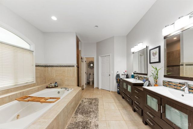 9570 Old Village Drive, Deerfield Twp., OH 45140
