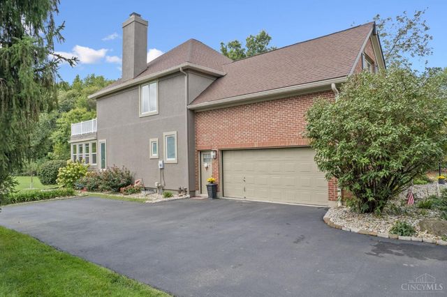 9570 Old Village Drive, Deerfield Twp., OH 45140