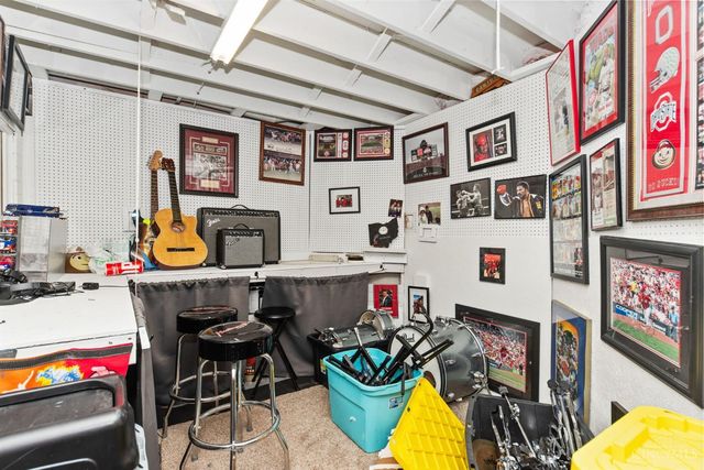 9570 Old Village Drive, Deerfield Twp., OH 45140