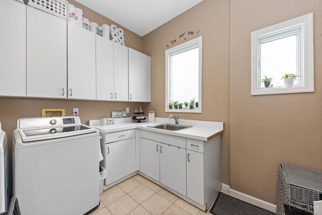 9570 Old Village Drive, Deerfield Twp., OH 45140