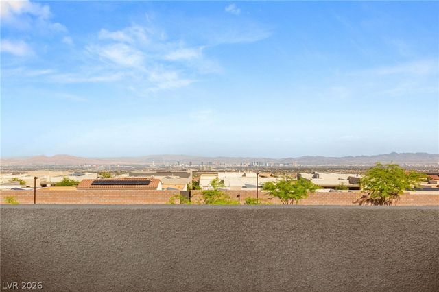 484 Windstone Crest Avenue, Las Vegas, NV 89138