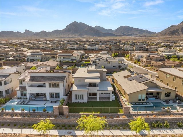 484 Windstone Crest Avenue, Las Vegas, NV 89138