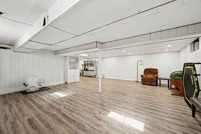 2419 Faye Drive, Ann Arbor, MI 48103