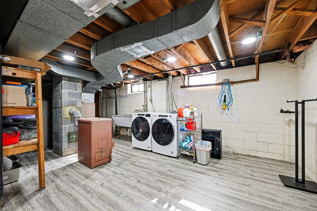 2419 Faye Drive, Ann Arbor, MI 48103