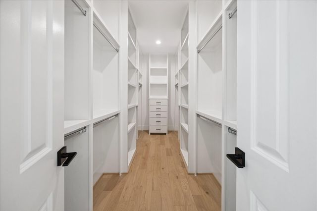 1407 A Malone Street, Houston, TX 77007