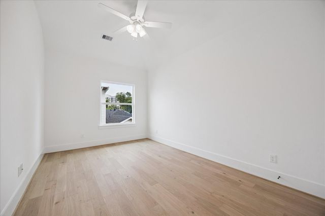 1407 A Malone Street, Houston, TX 77007