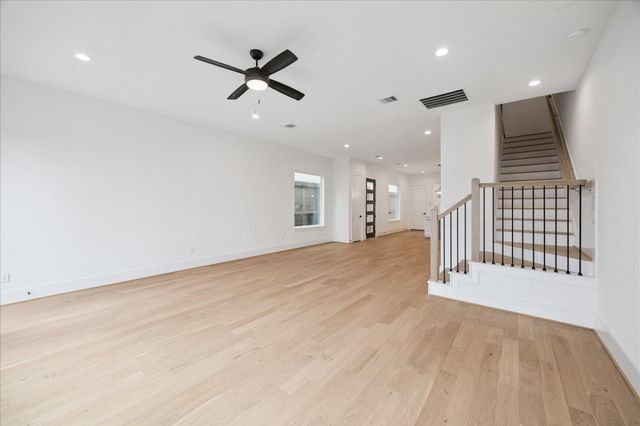 1407 A Malone Street, Houston, TX 77007