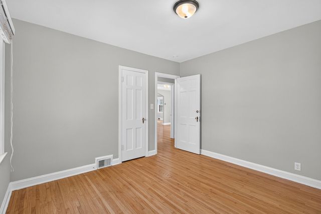 5726 Colfax Avenue S, Minneapolis, MN 55419
