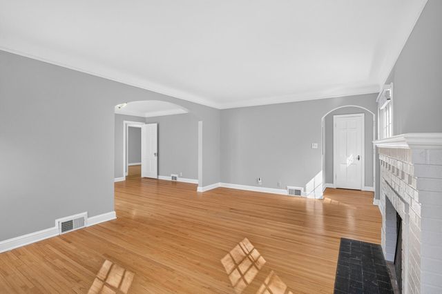 5726 Colfax Avenue S, Minneapolis, MN 55419
