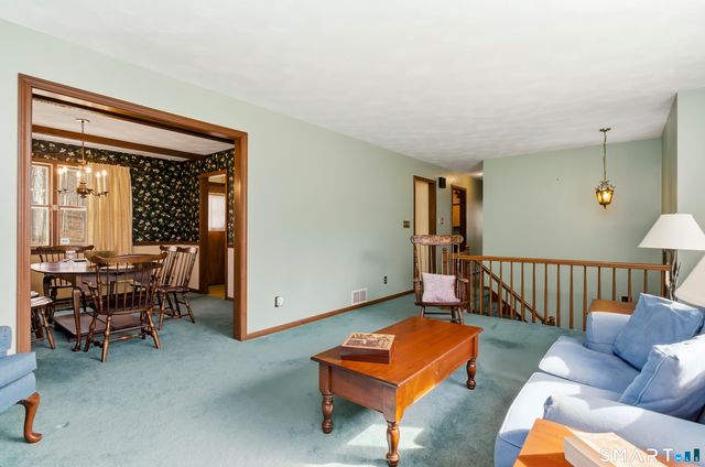 55 Saw Mill Road, Middletown, CT 06457