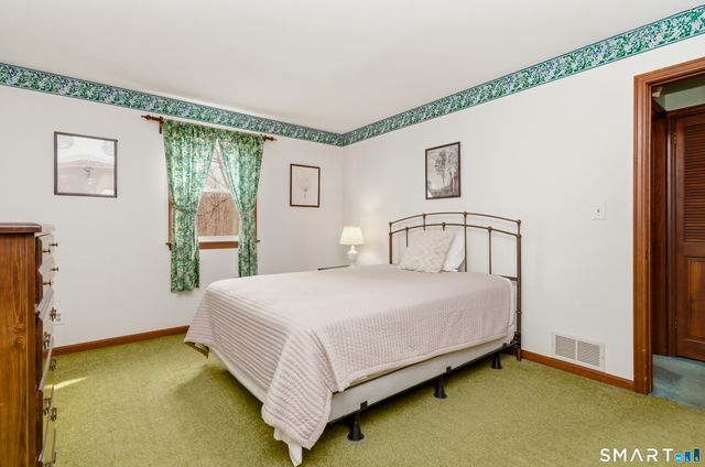 55 Saw Mill Road, Middletown, CT 06457