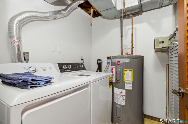 55 Saw Mill Road, Middletown, CT 06457