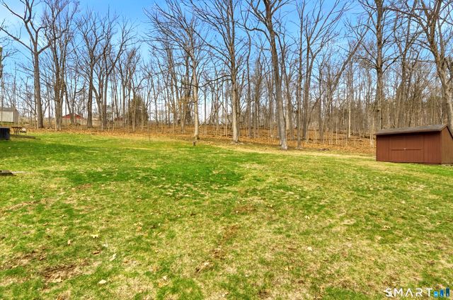 55 Saw Mill Road, Middletown, CT 06457