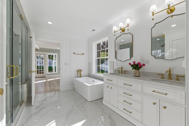 4401 Iroquois Ave, Nashville, TN 37205