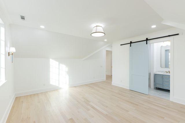 4401 Iroquois Ave, Nashville, TN 37205