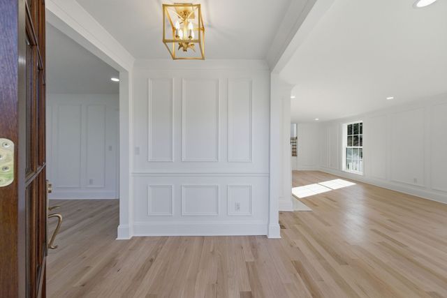 4401 Iroquois Ave, Nashville, TN 37205