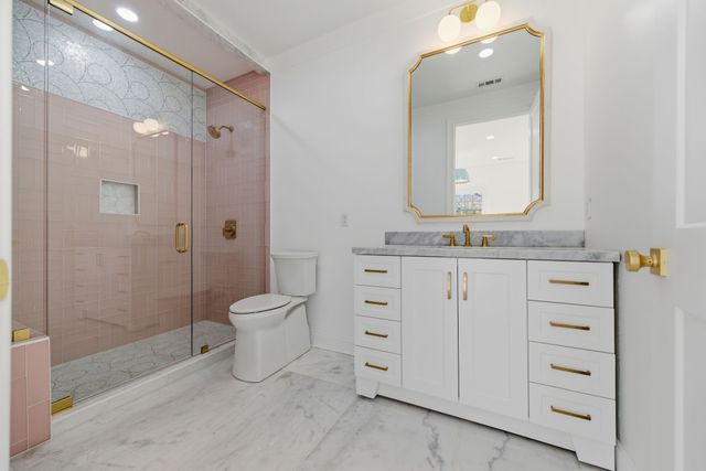 4401 Iroquois Ave, Nashville, TN 37205