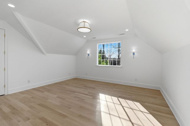 4401 Iroquois Ave, Nashville, TN 37205