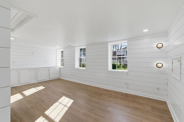 4401 Iroquois Ave, Nashville, TN 37205