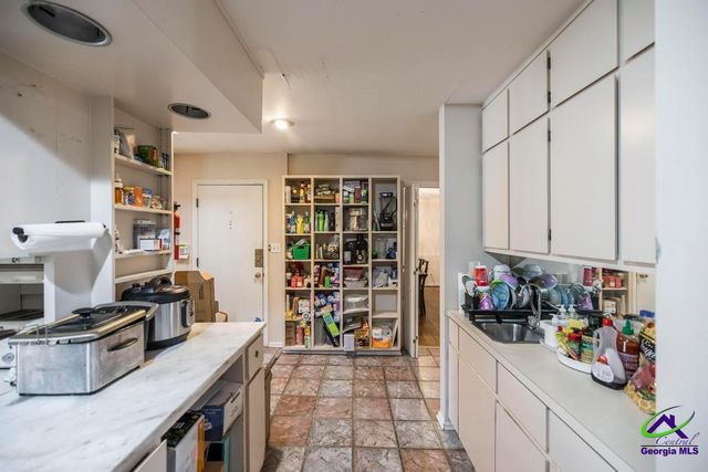 211 Old Club Court, Macon, GA 31210