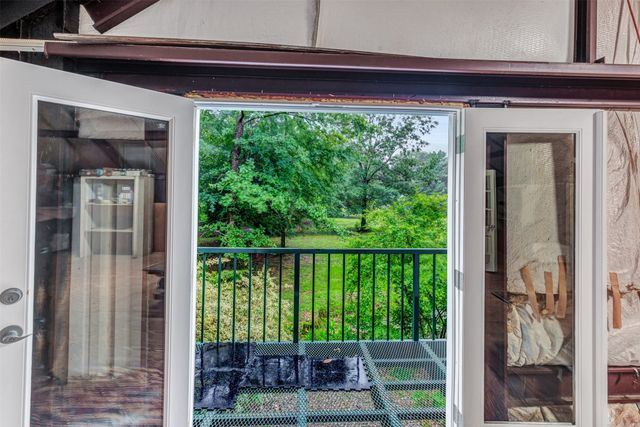 596 County Road 2411, Honey Grove, TX 75446
