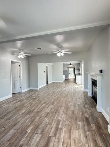 1506 Spokane St, Modesto, CA 95358