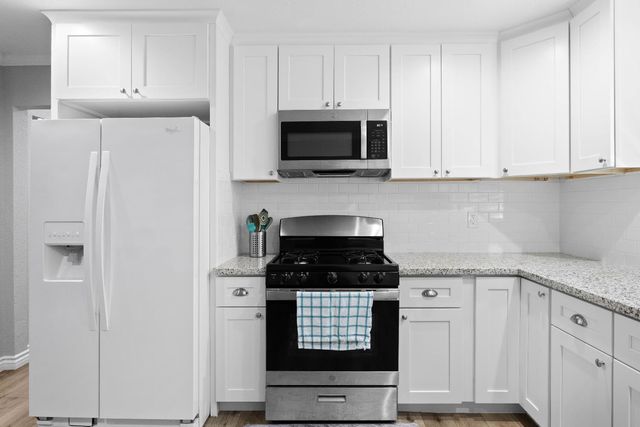 1524 S School St, Lodi, CA 95240