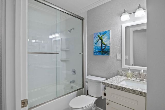 1524 S School St, Lodi, CA 95240