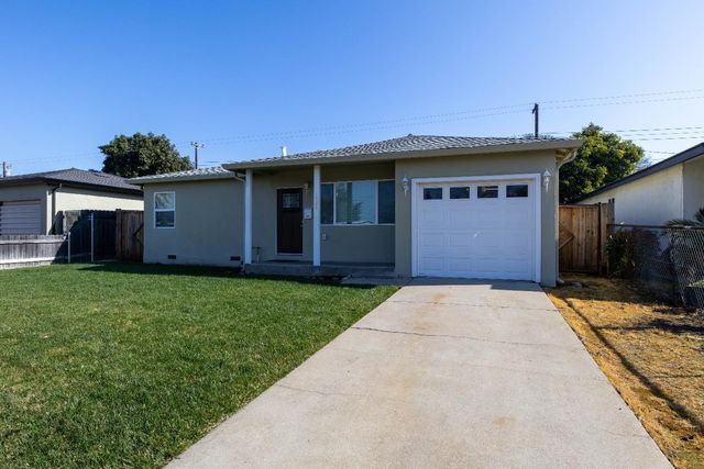 1524 S School St, Lodi, CA 95240