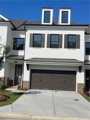 4807 Larkin Pass, Buford, GA 30518