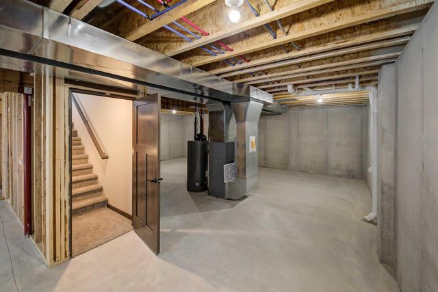 5289 CORNHUSK LANE, Omro, WI 54963