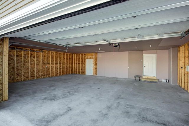 5289 CORNHUSK LANE, Omro, WI 54963