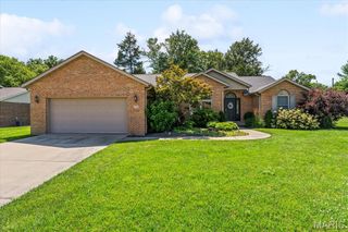 432 Meadowlark Lane, Belleville, IL 62220