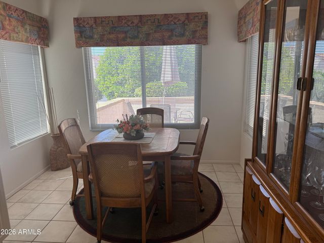 15829 W Rosewood Way, Surprise, AZ 85374