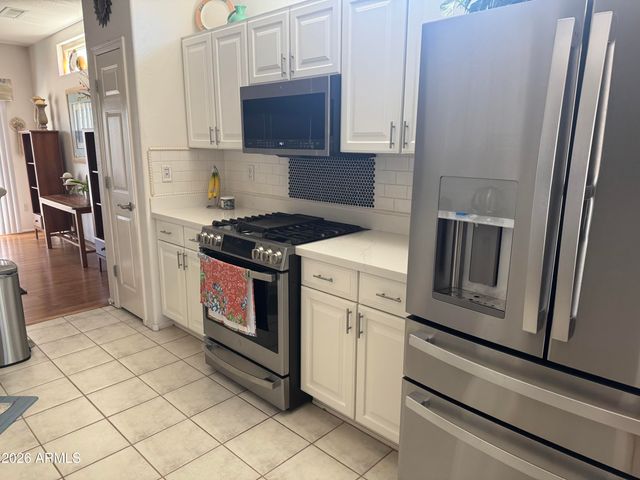 15829 W Rosewood Way, Surprise, AZ 85374