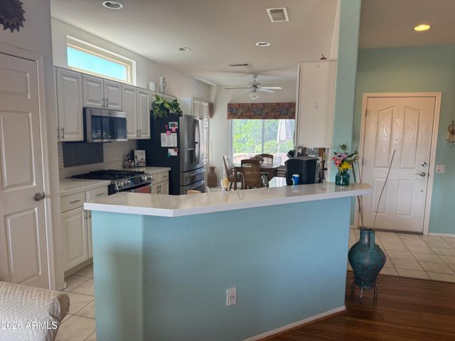 15829 W Rosewood Way, Surprise, AZ 85374