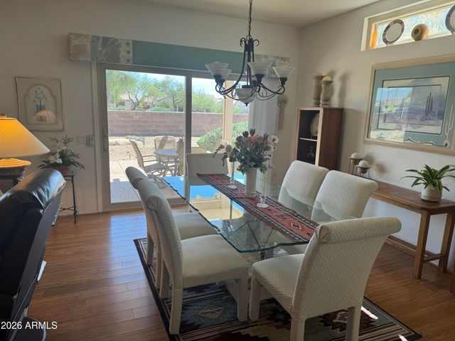 15829 W Rosewood Way, Surprise, AZ 85374