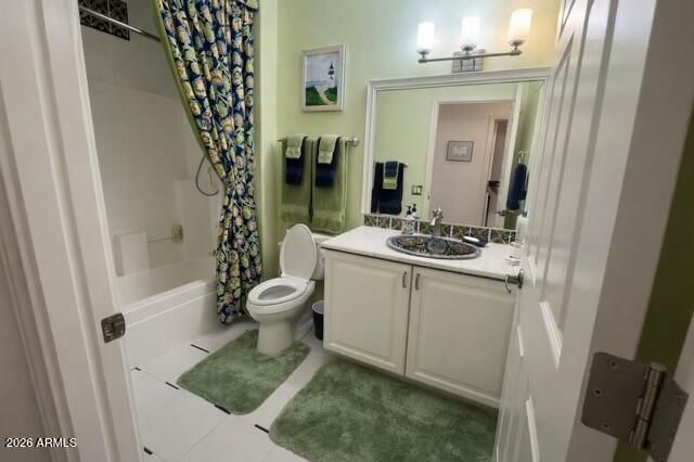 15829 W Rosewood Way, Surprise, AZ 85374