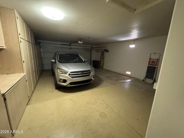 15829 W Rosewood Way, Surprise, AZ 85374