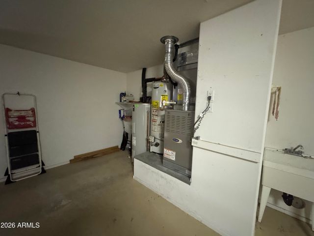 15829 W Rosewood Way, Surprise, AZ 85374