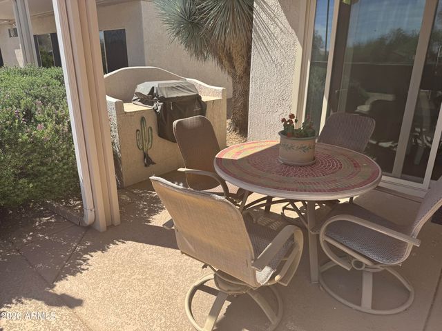 15829 W Rosewood Way, Surprise, AZ 85374